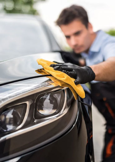 CAR WASH IN DUBAI AT YOUR DOORSTEPS