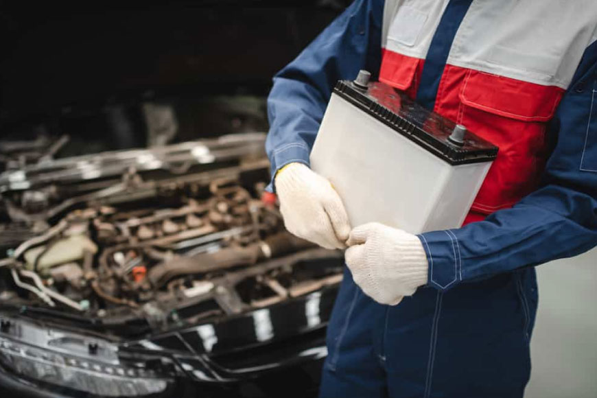 Tips To Get Your Dead Car Battery Replaced at Your Home in Dubai
